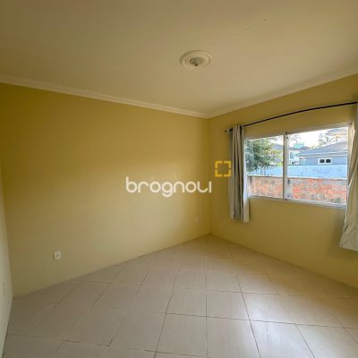 Casa com 120m², 3 quartos (sendo 1 suíte), no bairro Campeche em Florianópolis