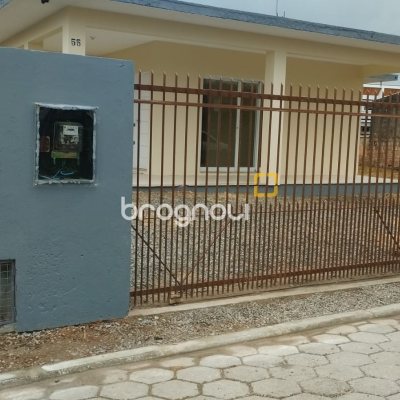Casa com 120m², 3 quartos (sendo 1 suíte), no bairro Campeche em Florianópolis