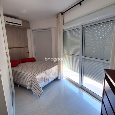 Apartamento com 117m², 3 quartos (sendo 1 suíte), 2 garagens, no bairro Palmas em Governador Celso Ramos