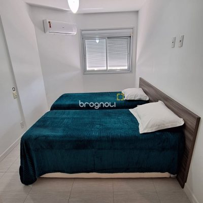 Apartamento com 117m², 3 quartos (sendo 1 suíte), 2 garagens, no bairro Palmas em Governador Celso Ramos