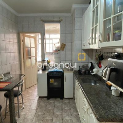 Apartamento com 86m², 3 quartos, no bairro Canto em Florianópolis