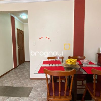 Apartamento com 86m², 3 quartos, no bairro Canto em Florianópolis