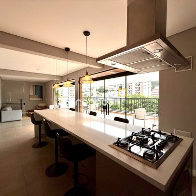 Studio com 31m², 1 garagem, no bairro Trindade em Florianópolis