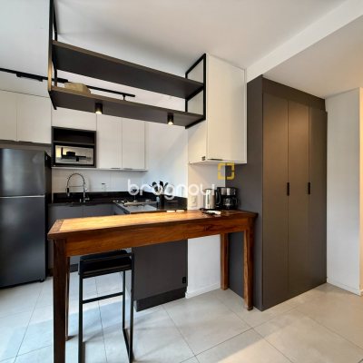 Studio com 31m², 1 garagem, no bairro Trindade em Florianópolis