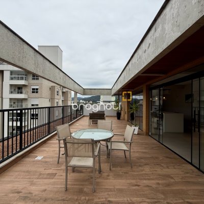 Studio com 31m², 1 garagem, no bairro Trindade em Florianópolis