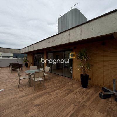 Studio com 31m², 1 garagem, no bairro Trindade em Florianópolis