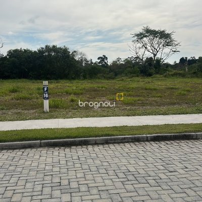 Terreno com 361m², no bairro Rio Vermelho em Florianópolis