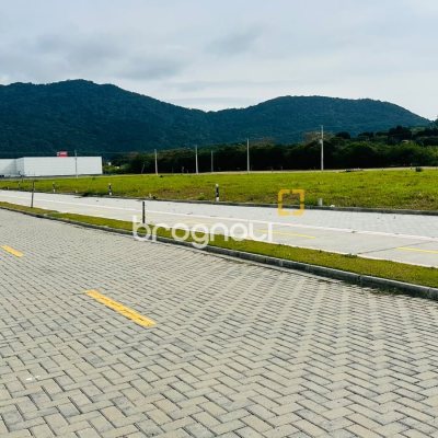 Terreno com 361m², no bairro Rio Vermelho em Florianópolis