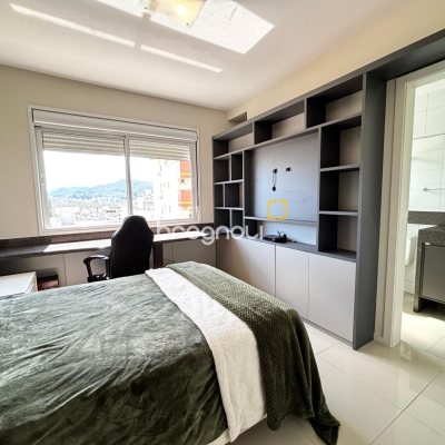 Apartamento com 88m², 3 quartos (sendo 1 suíte), 1 garagem, no bairro Trindade em Florianópolis