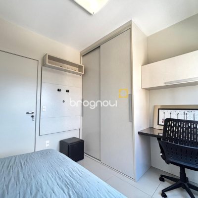Apartamento com 88m², 3 quartos (sendo 1 suíte), 1 garagem, no bairro Trindade em Florianópolis