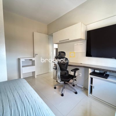 Apartamento com 88m², 3 quartos (sendo 1 suíte), 1 garagem, no bairro Trindade em Florianópolis