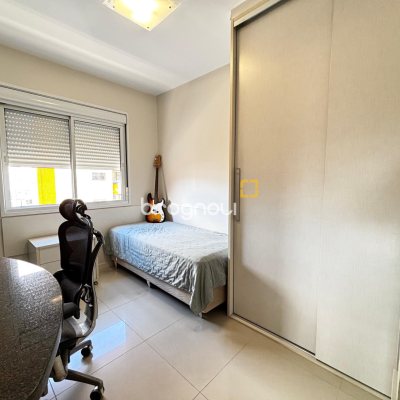 Apartamento com 88m², 3 quartos (sendo 1 suíte), 1 garagem, no bairro Trindade em Florianópolis