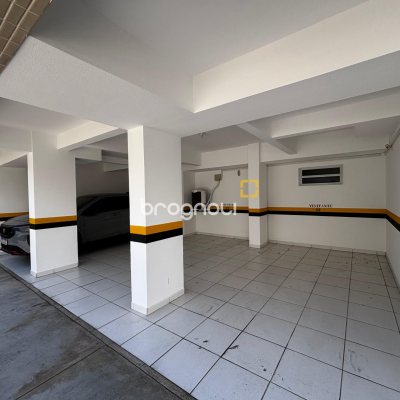 Apartamento com 88m², 3 quartos (sendo 1 suíte), 1 garagem, no bairro Trindade em Florianópolis