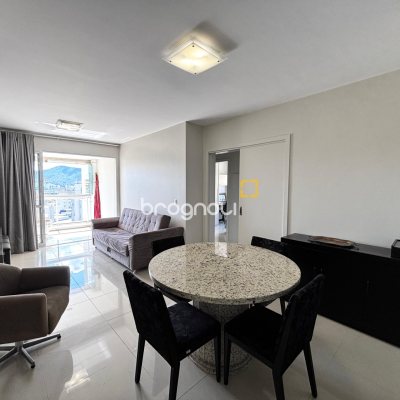 Apartamento com 88m², 3 quartos (sendo 1 suíte), 1 garagem, no bairro Trindade em Florianópolis