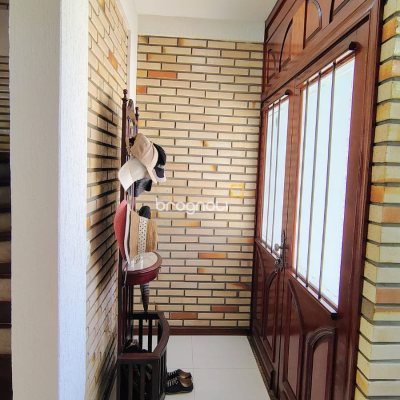 Casa com 300m², 4 quartos (sendo 4 suítes), 2 garagens, no bairro Jurerê Internacional em Florianópolis