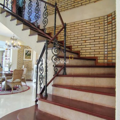 Casa com 300m², 4 quartos (sendo 4 suítes), 2 garagens, no bairro Jurerê Internacional em Florianópolis