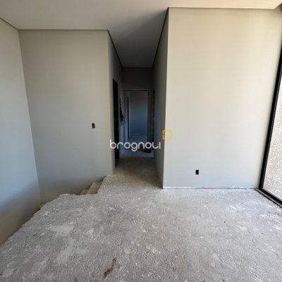 Casa de Condomínio com 325m², 3 quartos (sendo 2 suítes), 2 garagens, no bairro Ingleses em Florianópolis