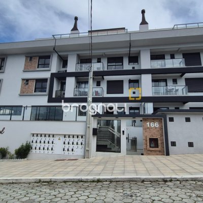 Apartamento com 63m², 2 quartos (sendo 1 suíte), 1 garagem, no bairro Santinho em Florianópolis