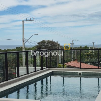 Apartamento com 63m², 2 quartos (sendo 1 suíte), 1 garagem, no bairro Santinho em Florianópolis