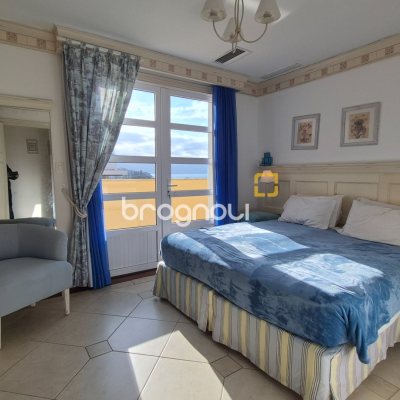 Cobertura com 133m², 2 quartos (sendo 1 suíte), 1 garagem, no bairro Jurerê Internacional em Florianópolis