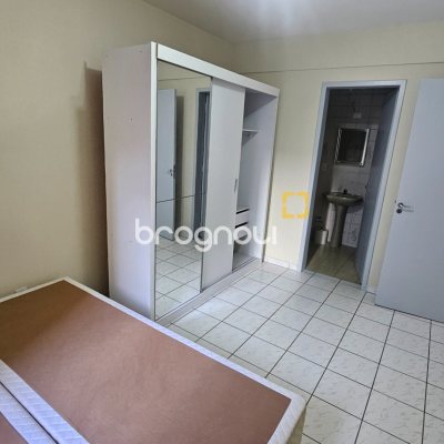 Apartamento com 48m², 1 quarto, no bairro Centro em Florianópolis