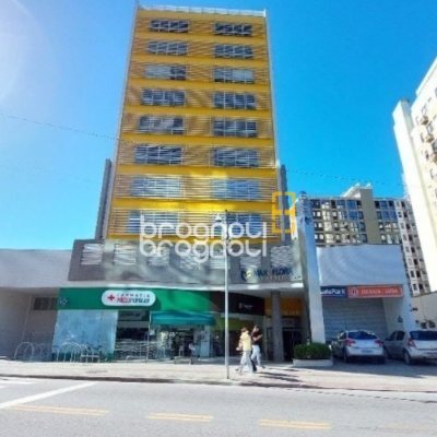 Sala com 35m², 1 garagem, no bairro Trindade em Florianópolis