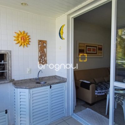 Apartamento com 88m², 3 quartos (sendo 1 suíte), 2 garagens, no bairro Praia Brava em Florianópolis