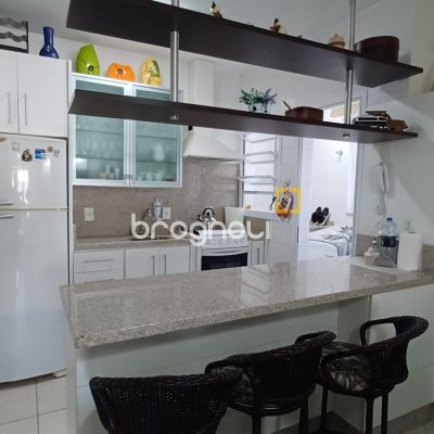 Apartamento com 88m², 3 quartos (sendo 1 suíte), 2 garagens, no bairro Praia Brava em Florianópolis