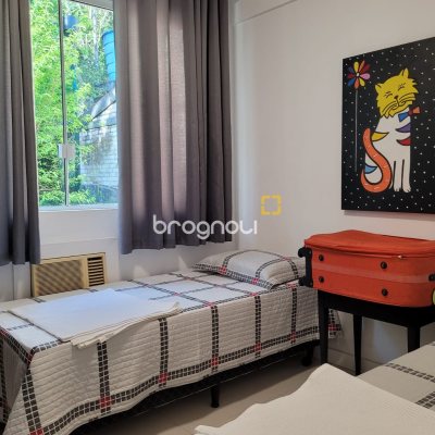 Casa com 264m², 3 quartos (sendo 1 suíte), 2 garagens, no bairro Itacorubi em Florianópolis