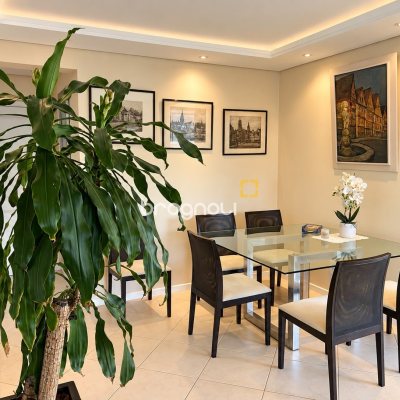 Cobertura com 253m², 3 quartos (sendo 1 suíte), 3 garagens, no bairro Itacorubi em Florianópolis