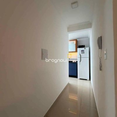 Apartamento com 66m², 2 quartos (sendo 1 suíte), 1 garagem, no bairro Ingleses em Florianópolis