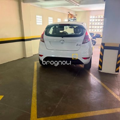 Apartamento com 108m², 3 quartos (sendo 1 suíte), 1 garagem, no bairro Abraão em Florianópolis