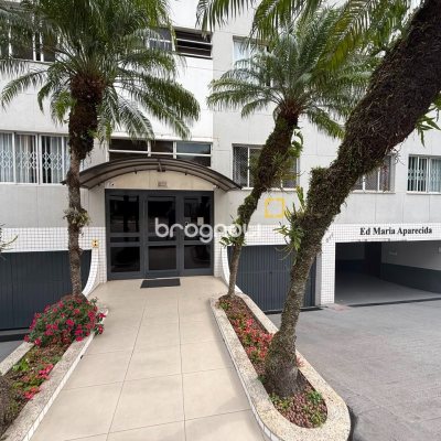 Apartamento com 108m², 3 quartos (sendo 1 suíte), 1 garagem, no bairro Abraão em Florianópolis
