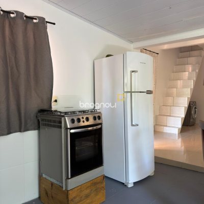 Casa com 150m², 1 quarto, 2 garagens, no bairro Jurerê em Florianópolis