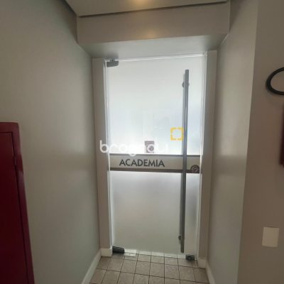 Apartamento com 65m², 2 quartos, 1 garagem, no bairro Centro em Florianópolis