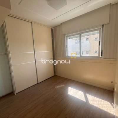 Apartamento com 65m², 2 quartos, 1 garagem, no bairro Centro em Florianópolis