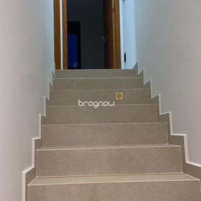 Casa com 80m², 2 quartos (sendo 2 suítes), 3 garagens, no bairro Ingleses em Florianópolis