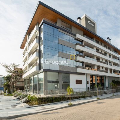 Apartamento com 114m², 4 quartos (sendo 4 suítes), 1 garagem, no bairro Jurerê em Florianópolis