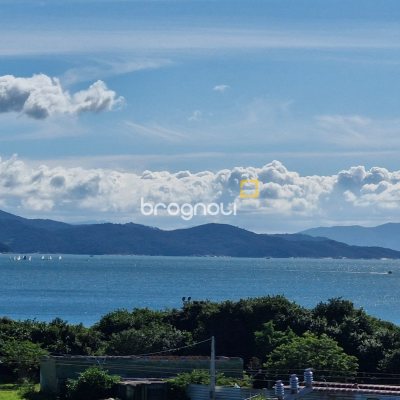 Apartamento com 114m², 4 quartos (sendo 4 suítes), 1 garagem, no bairro Jurerê em Florianópolis