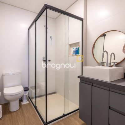 Apartamento com 114m², 4 quartos (sendo 4 suítes), 1 garagem, no bairro Jurerê em Florianópolis