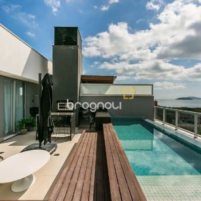Cobertura com 292m², 3 quartos (sendo 3 suítes), 2 garagens, no bairro Jurerê Internacional em Florianópolis