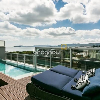 Cobertura com 292m², 3 quartos (sendo 3 suítes), 2 garagens, no bairro Jurerê Internacional em Florianópolis
