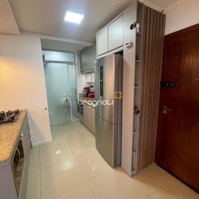Cobertura com 146m², 2 quartos (sendo 1 suíte), 2 garagens, no bairro Ingleses em Florianópolis