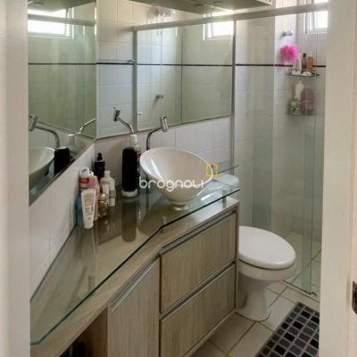 Apartamento com 58m², 2 quartos (sendo 1 suíte), 1 garagem, no bairro Saco dos Limões em Florianópolis