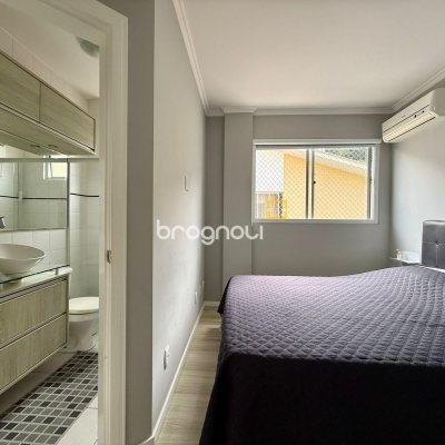 Apartamento com 58m², 2 quartos (sendo 1 suíte), 1 garagem, no bairro Saco dos Limões em Florianópolis