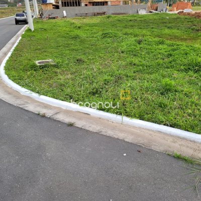 Terreno com 450m², no bairro Vargem Grande em Florianópolis
