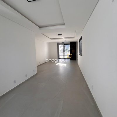Casa com 140m², 3 quartos (sendo 1 suíte), 2 garagens, no bairro Ingleses em Florianópolis