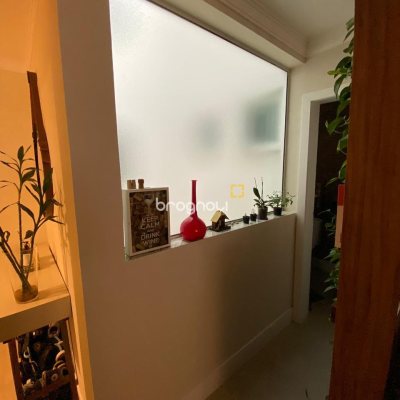 Apartamento com 118m², 3 quartos (sendo 1 suíte), 2 garagens, no bairro Ingleses em Florianópolis