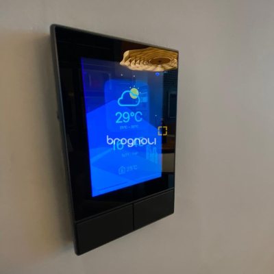 Apartamento com 118m², 3 quartos (sendo 1 suíte), 2 garagens, no bairro Ingleses em Florianópolis