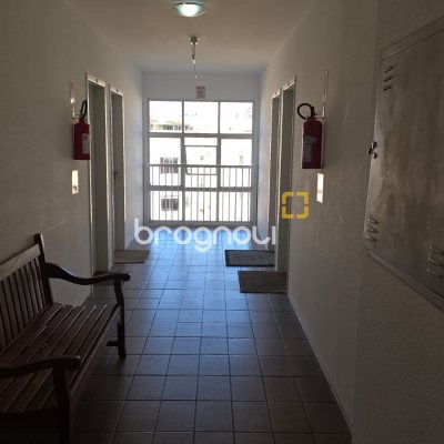 Sala com 25m², 1 garagem, no bairro Trindade em Florianópolis